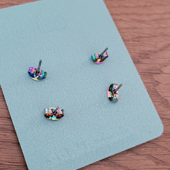 2 Pairs Set Happy Face Star Stainless Steel Stud Earring - Picture 3 of 3